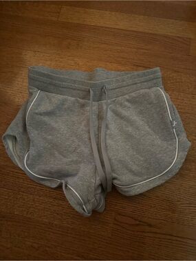 JoyLab Gray Athletic Drawstring Shorts with White Piping